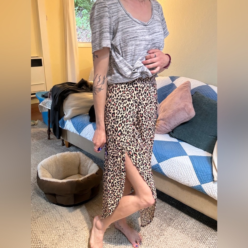 Joe B Cheetah Print Skirt